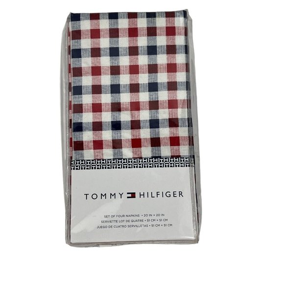 NWT Tommy Hilfiger Gingham Set of 4 Napkins 100% Cotton Red White Blue NIP - Picture 1 of 2